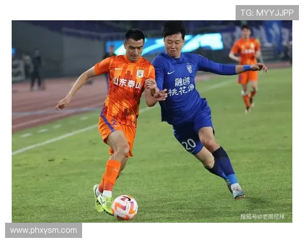 中国足球队逆袭胜利,迎来世界杯预选赛关键时刻,全员奋力拼搏展现新气象 中国足球队逆袭胜利,迎来世界杯预选赛关键时刻,全员奋力拼搏展现新气象