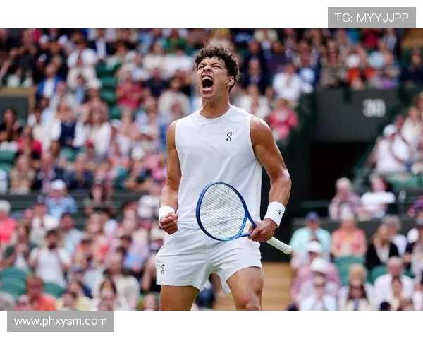 2025年网球赛季回顾：新星崛起与传奇退役的精彩交织